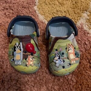 Crocs Bluey